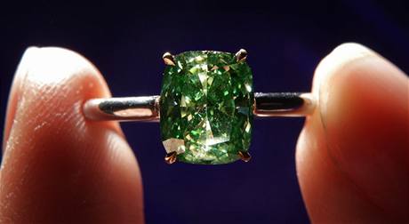 Rekordní zelený diamant